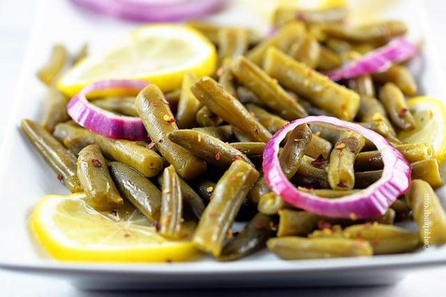 Συνταγή για Εαρινά Φασολάκια 5 Συνταγή για Ανοιξιάτικα Φασολάκια | ©puvez.com