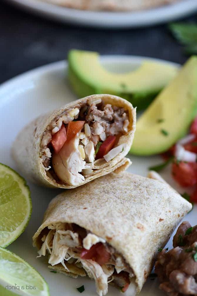 Shredded Chicken Burritos Recipe - This traditional chicken burrito makes a quick and easy meal comes together in a snap for a favorite lunch or supper! // puvez.com