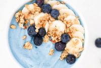Electric Blue Spirulina Smoothie Bowl