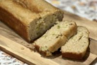 Warm Spiced Apple Loaf