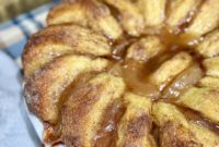 Homestyle Apple Biscuit Cobbler