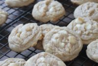 Creamy Pumpkin Spice White Chocolate Cookies