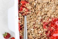 Effortless Strawberry Crumble