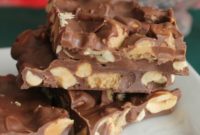 Homemade Reeses Peanut Butter Cup Bark