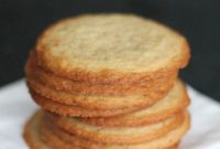 Golden Crisp Almond Cookies