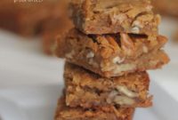 Southern Pecan Praline Blondies