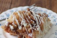 Sticky Caramel Pecan Biscuit Bake