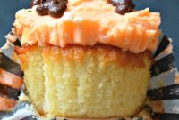 Golden Sunshine Cupcakes