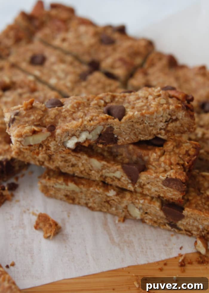 Delicious Homemade Peanut Butter Chocolate Chip Granola Bars