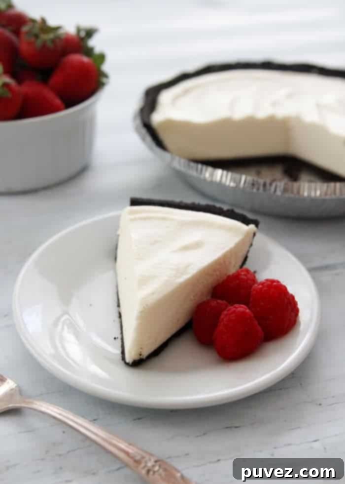 No-bake White Chocolate Velvet Pie with Berry Garnish