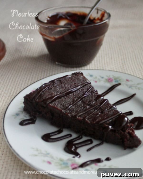 Flourless Chocolate Cake by chocolatechocolateandmore.com