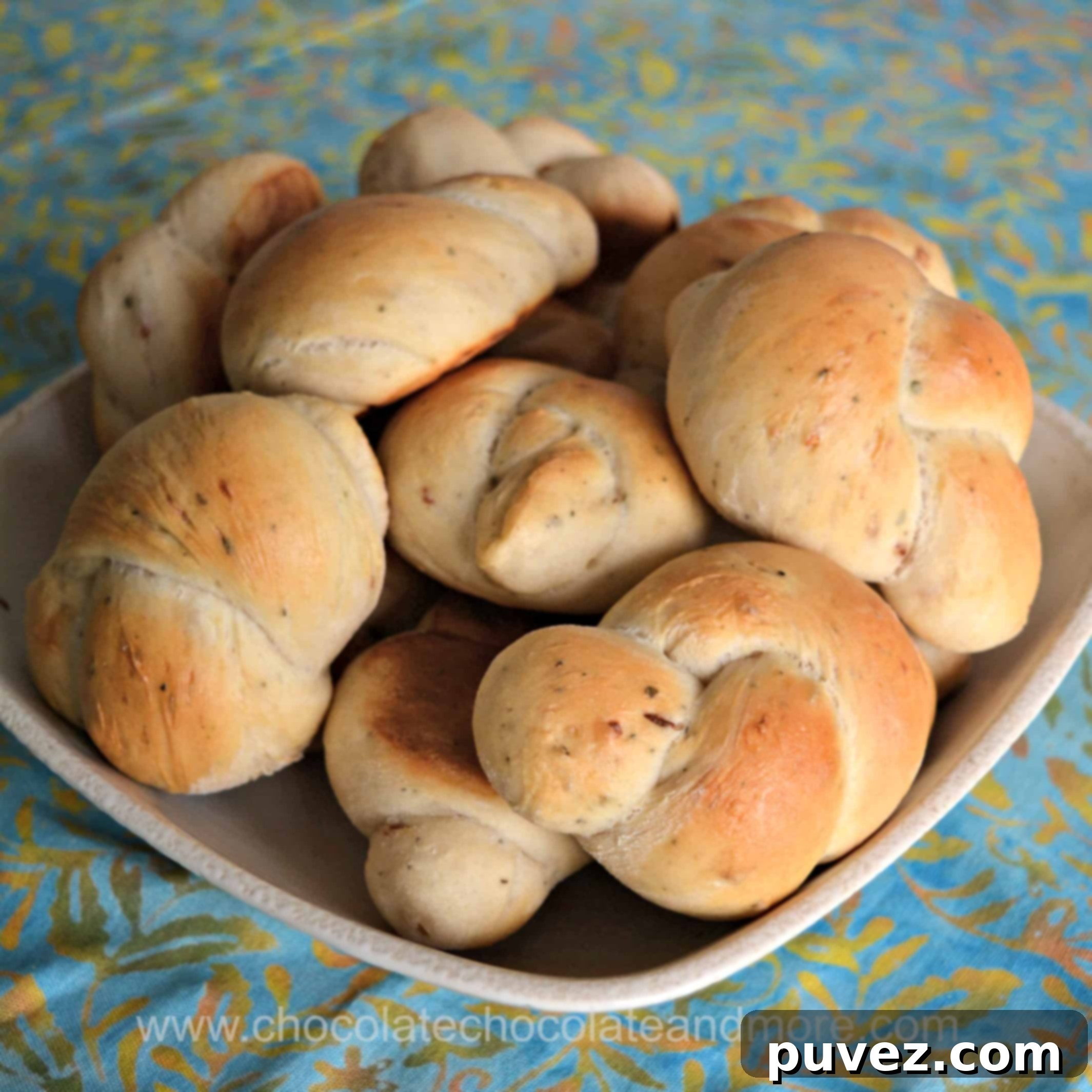 Delicious homemade garlic knots, perfect as a side dish