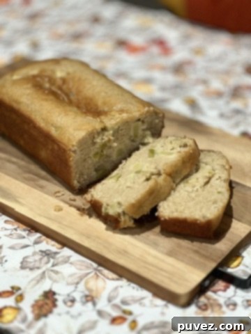 Cinnamon Apple Bread
