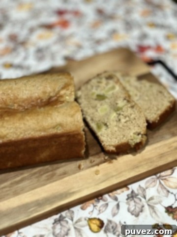 Cinnamon Apple Bread