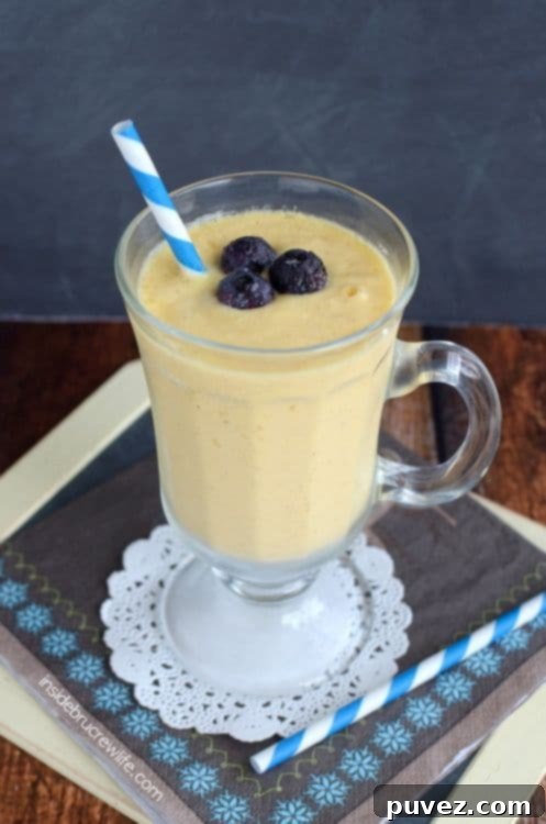 Coconut Mango Smoothie