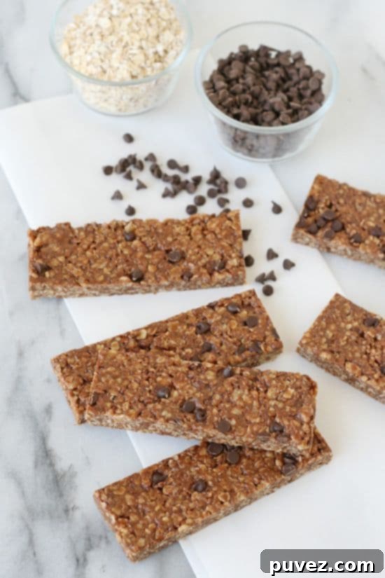 Homemade Peanut Butter Chocolate Chip Granola Bars