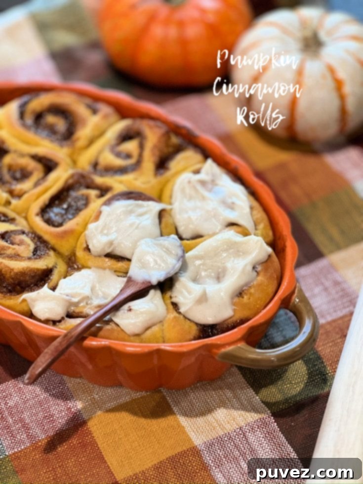 Pumpkin Cinnamon Rolls